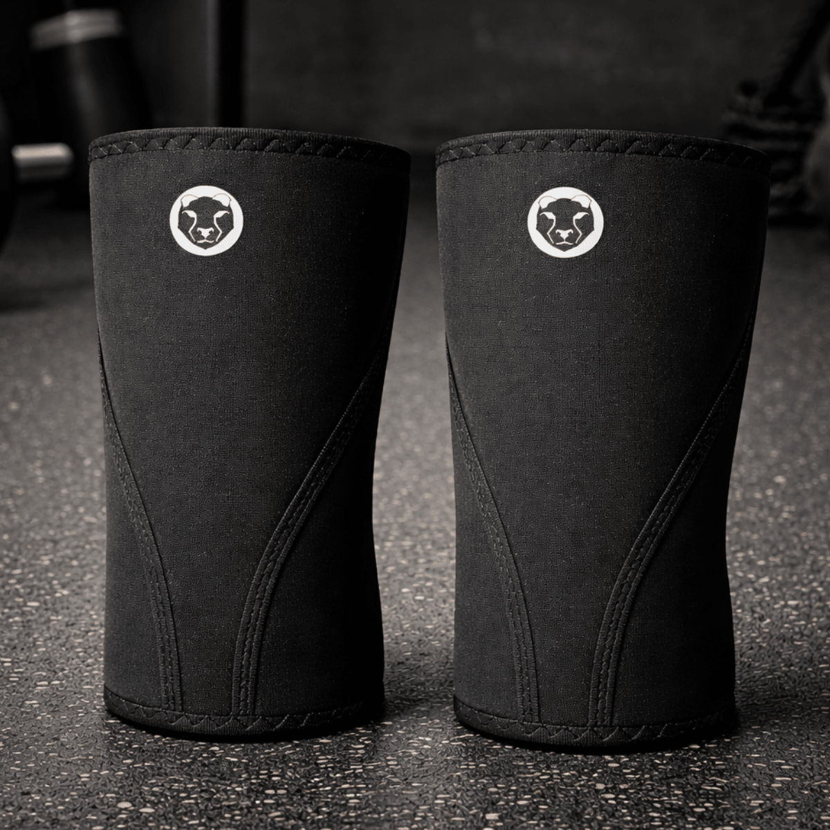 Stiff PRO knee sleeves for maximum support in powerlifting and competition squats – Mammal Strength